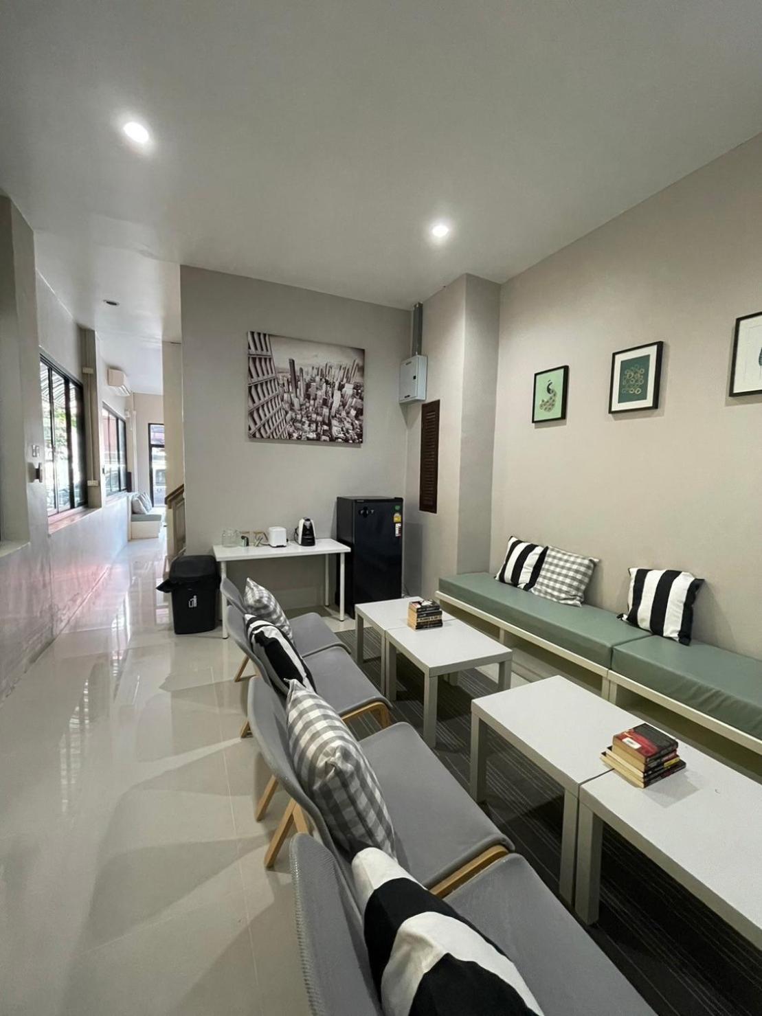 The Room Sansabai Patong Exterior photo